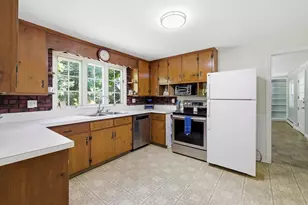 49 Country Way, Northampton, MA 01062 - Photo 14