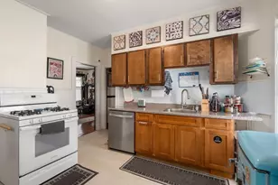 124-126 Brooks St, Boston, MA 02135 - Photo 10