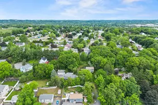 395 Lowell St, Peabody, MA 01960 - Photo 40