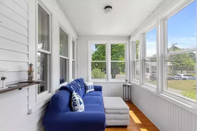 1012 Washington St, Whitman, MA 02382 - Photo 10