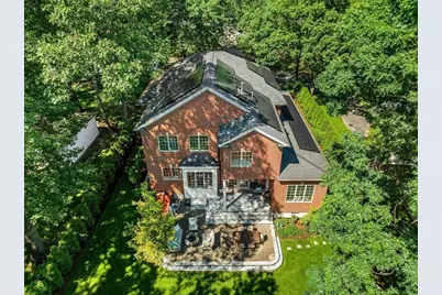 129 Rangeley Rd, Brookline, MA 02467 - Photo 8