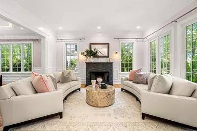 129 Rangeley Rd, Brookline, MA 02467 - Photo 10