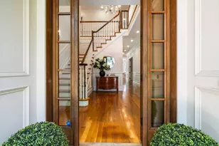 129 Rangeley Rd, Brookline, MA 02467 - Photo 4