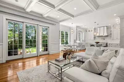 129 Rangeley Rd, Brookline, MA 02467 - Photo 6