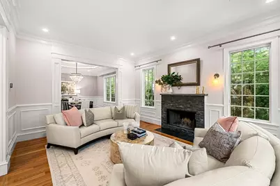 129 Rangeley Rd, Brookline, MA 02467 - Photo 14
