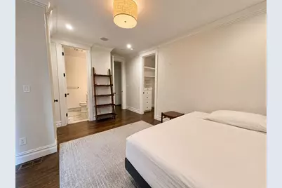 3 M St #2, Boston, MA 02127 - Photo 10