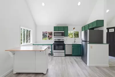 10 Fir, Pembroke, MA 02359 - Photo 4