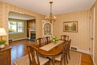 37 Senator Ave, Agawam, MA 01001 - Photo 18