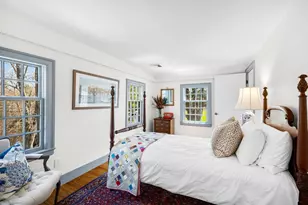 111 Slades Corner Rd, Dartmouth, MA 02748 - Photo 14