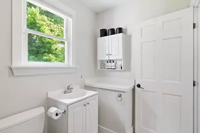 207 Dodge St, Beverly, MA 01915 - Photo 12