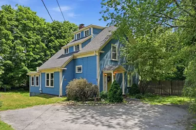 207 Dodge St, Beverly, MA 01915 - Photo 2
