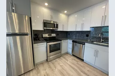 1028 Commonwealth Ave #305, Boston, MA 02215 - Photo 6