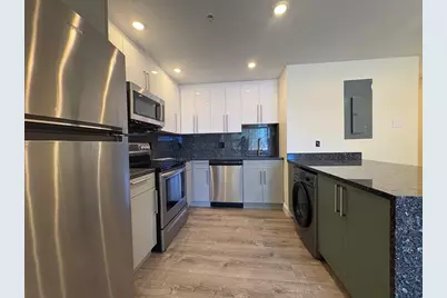1028 Commonwealth Ave #305, Boston, MA 02215 - Photo 1
