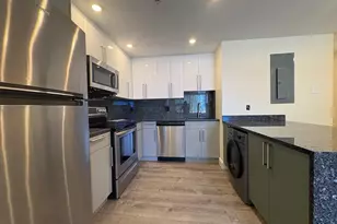 1028 Commonwealth Ave, Boston, MA 02215 - Photo 1