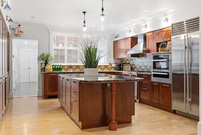 321 Beacon Street, Boston, MA 02116 - Photo 8