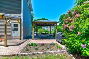 34 Spring Hill Rd, Boston, MA 02136 - Photo 6