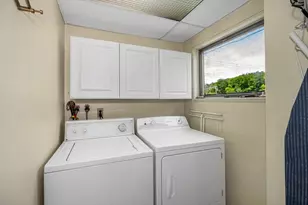 26 Groton St, Pepperell, MA 01463 - Photo 8