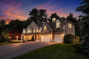 17 Saddle Ln, Hanover, MA 02339 - Photo 2
