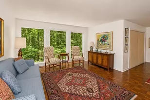 26 Brooks Rd, Longmeadow, MA 01106 - Photo 10
