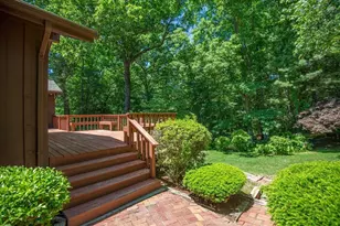 26 Brooks Rd, Longmeadow, MA 01106 - Photo 34