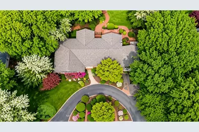 26 Brooks Road, Longmeadow, MA 01106 - Photo 2