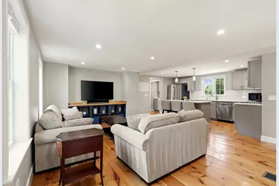 14 Bruce Ln, Wenham, MA 01984 - Photo 6