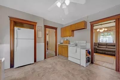 251 Boutelle St, Fitchburg, MA 01420 - Photo 8