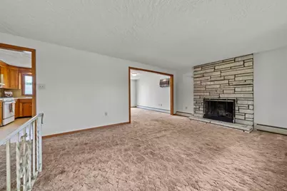 8 Main St, Wilmington, MA 01887 - Photo 14