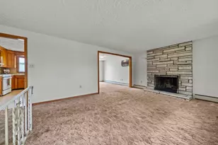 8 Main St, Wilmington, MA 01887 - Photo 14