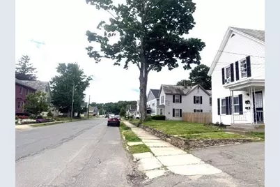 56 Harrison St, Leominster, MA 01453 - Photo 14
