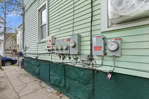 143 Division St, New Bedford, MA 02744 - Photo 22