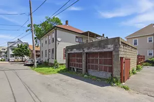 25-27 Walnut St, Malden, MA 02148 - Photo 40