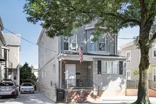 23 Quincy St, Somerville, MA 02143 - Photo 2