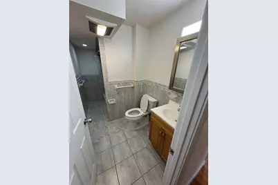 400 Massachusetts Avenue #30, Boston, MA 02115 - Photo 22