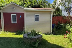 12 Sears St, New Bedford, MA 02740 - Photo 8