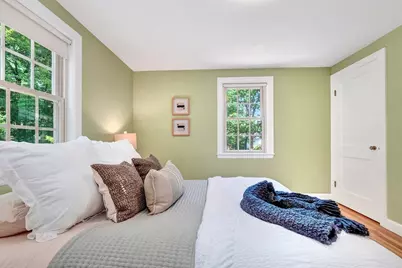 7 Pine Hill Rd, Bedford, MA 01730 - Photo 12