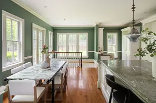 14 Winthrop St, Newton, MA 02465 - Photo 8