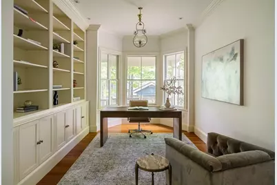 14 Winthrop St, Newton, MA 02465 - Photo 10