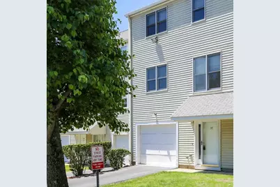 37 Towle Dr #37, Holden, MA 01520 - Photo 2