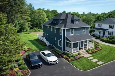 526 Berkley St, Berkley, MA 02779 - Photo 1