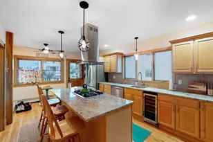 271 River Rd, Winthrop, MA 02152 - Photo 1