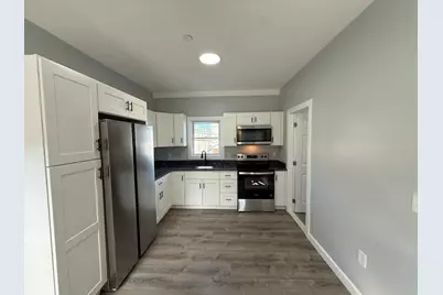 126 Cross St #2, Lawrence, MA 01841 - Photo 6