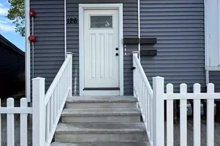 126 Cross St, Lawrence, MA 01841 - Photo 16
