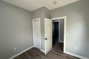 126 Cross St, Lawrence, MA 01841 - Photo 12