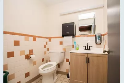191 West Main St, Dudley, MA 01571 - Photo 22