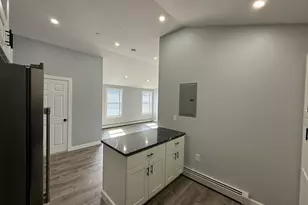 126 Cross St, Lawrence, MA 01841 - Photo 6