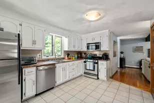 61 Regina S Dr, Tewksbury, MA 01876 - Photo 14