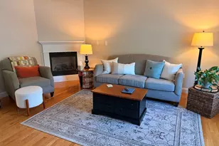 33 Freedom Cir, Pembroke, MA 02359 - Photo 6