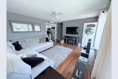 342 Harwich St, New Bedford, MA 02745 - Photo 4