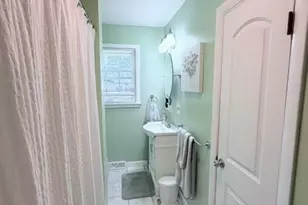 342 Harwich St, New Bedford, MA 02745 - Photo 10